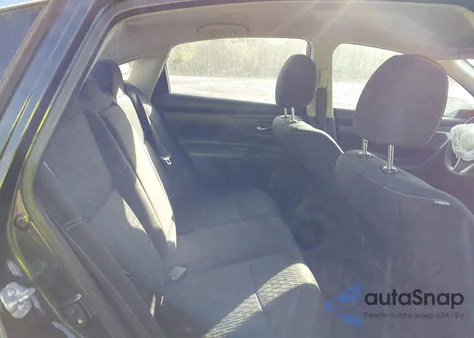 2016 Nissan Altima 2.5/2.5 S/2.5 Sl/2.5 Sr/2.5 Sv from USA, damaged, VIN 1N4AL3AP2GC213751